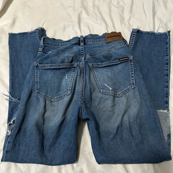 Calvin Klein Distressed Medium Wash High Rise Straight Leg Jeans size 25 - Picture 3 of 7